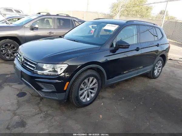 3VV1B7AX1KM142314 2019 VOLKSWAGEN TIGUAN - Image 2