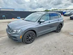 3VV1B7AX1KM142992 2019 VOLKSWAGEN TIGUAN