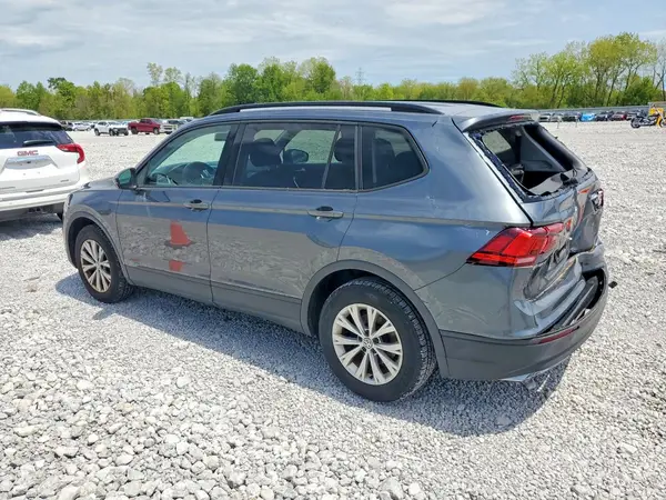 3VV1B7AX1KM145942 2019 VOLKSWAGEN TIGUAN - Image 2