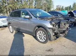 3VV1B7AX1KM193277 2019 VOLKSWAGEN TIGUAN