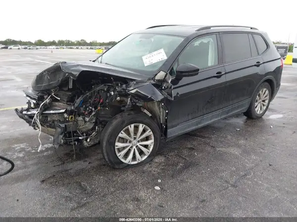 3VV1B7AX1LM052730 2020 VOLKSWAGEN TIGUAN - Image 2
