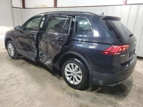 3VV1B7AX1LM052761 2020 VOLKSWAGEN TIGUAN - Image 2