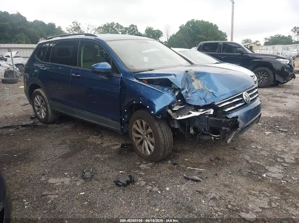 3VV1B7AX1LM082147 2020 VOLKSWAGEN TIGUAN - Image 1