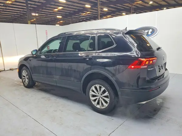 3VV1B7AX1LM174522 2020 VOLKSWAGEN TIGUAN - Image 2