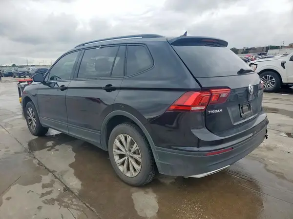 3VV1B7AX1LM180885 2020 VOLKSWAGEN TIGUAN - Image 2