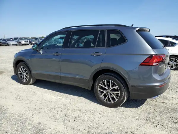 3VV1B7AX1MM035203 2021 VOLKSWAGEN TIGUAN - Image 2