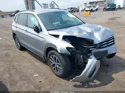 3VV1B7AX1MM035332 2021 VOLKSWAGEN TIGUAN