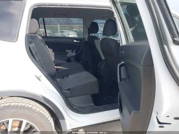 3VV1B7AX1MM044113 2021 VOLKSWAGEN TIGUAN - Image 8
