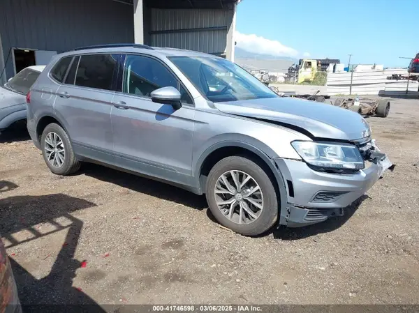 3VV1B7AX1MM128948 2021 VOLKSWAGEN TIGUAN - Image 1