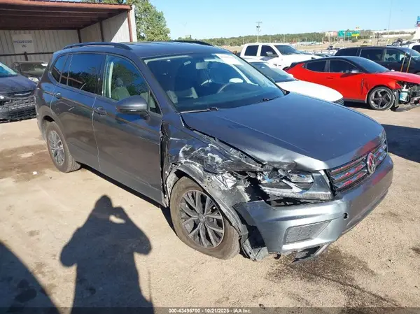 3VV1B7AX1MM132949 2021 VOLKSWAGEN TIGUAN - Image 1