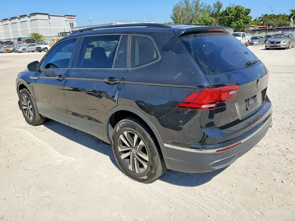 3VV1B7AX1NM072589 2022 VOLKSWAGEN TIGUAN - Image 2