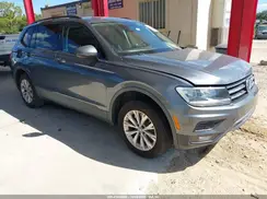 3VV1B7AX2JM009656 2018 VOLKSWAGEN TIGUAN