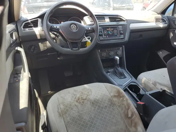 3VV1B7AX2JM027347 2018 VOLKSWAGEN TIGUAN - Image 8