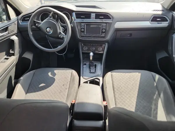 3VV1B7AX2JM029437 2018 VOLKSWAGEN TIGUAN - Image 8
