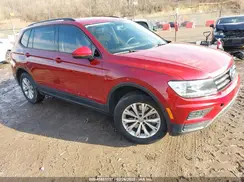 3VV1B7AX2JM050594 2018 VOLKSWAGEN TIGUAN