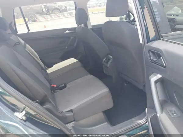 3VV1B7AX2JM089072 2018 VOLKSWAGEN TIGUAN - Image 8
