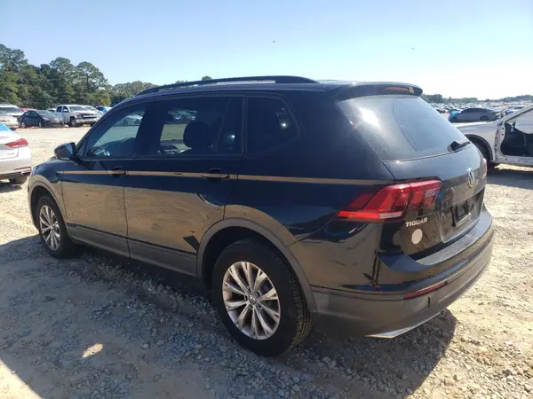 3VV1B7AX2JM090612 2018 VOLKSWAGEN TIGUAN - Image 2
