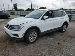 3VV1B7AX2JM098001 2018 VOLKSWAGEN TIGUAN
