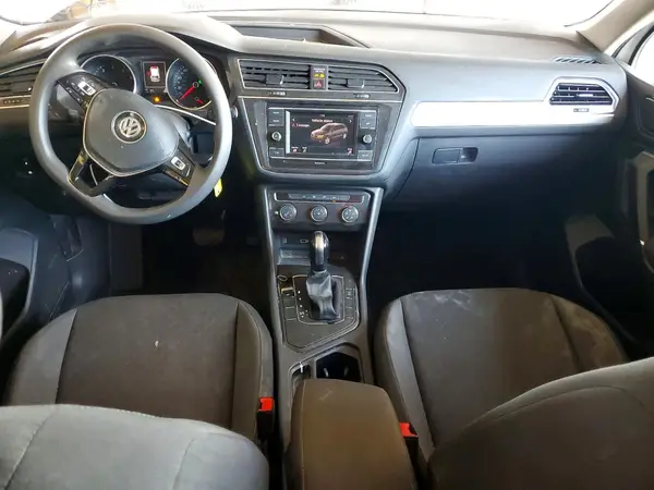 3VV1B7AX2JM109742 2018 VOLKSWAGEN TIGUAN - Image 8
