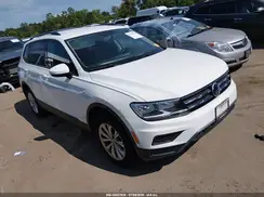 3VV1B7AX2JM111765 2018 VOLKSWAGEN TIGUAN