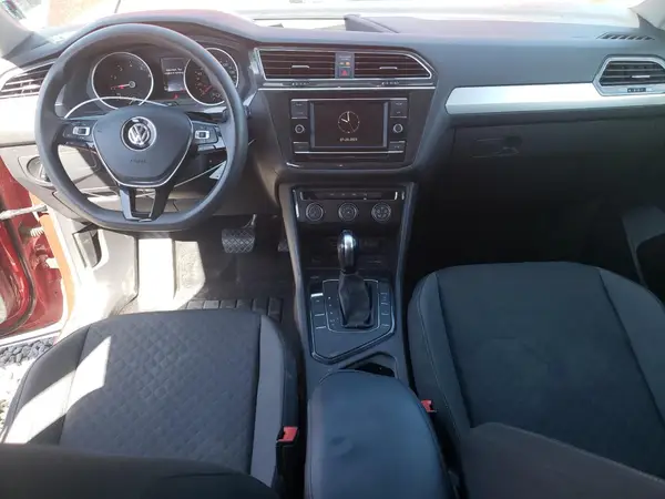 3VV1B7AX2JM113984 2018 VOLKSWAGEN TIGUAN - Image 8