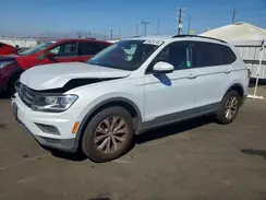 3VV1B7AX2KM033165 2019 VOLKSWAGEN TIGUAN
