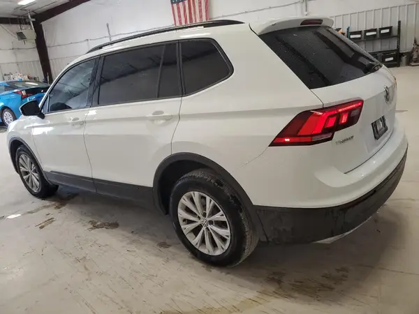 3VV1B7AX2KM040004 2019 VOLKSWAGEN TIGUAN - Image 2