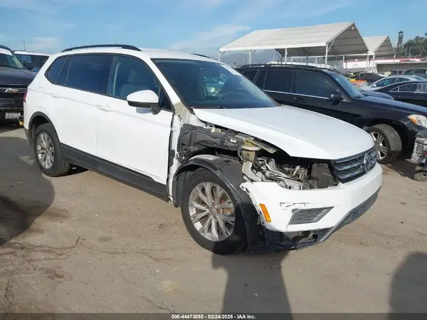 3VV1B7AX2KM078557 2019 VOLKSWAGEN TIGUAN - Image 1