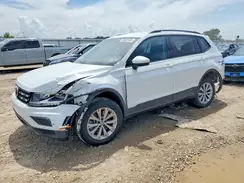 3VV1B7AX2KM079188 2019 VOLKSWAGEN TIGUAN