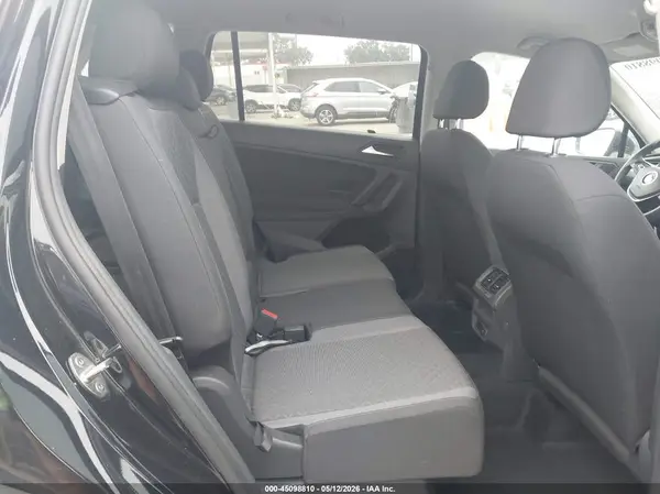 3VV1B7AX2KM083418 2019 VOLKSWAGEN TIGUAN - Image 8