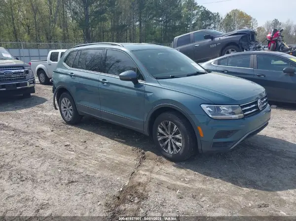 3VV1B7AX2KM131063 2019 VOLKSWAGEN TIGUAN - Image 1