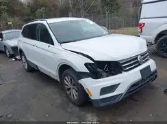 3VV1B7AX2KM139549 2019 VOLKSWAGEN TIGUAN