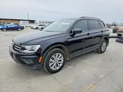 3VV1B7AX2KM147229 2019 VOLKSWAGEN TIGUAN