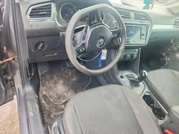 3VV1B7AX2KM198486 2019 VOLKSWAGEN TIGUAN - Image 8