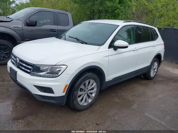 3VV1B7AX2LM078043 2020 VOLKSWAGEN TIGUAN - Image 2