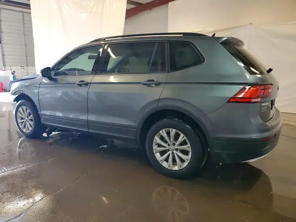 3VV1B7AX2LM104298 2020 VOLKSWAGEN TIGUAN - Image 2