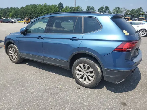 3VV1B7AX2LM105466 2020 VOLKSWAGEN TIGUAN - Image 2