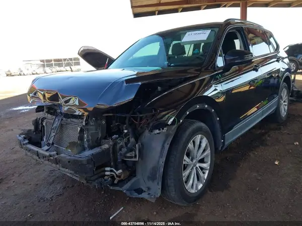 3VV1B7AX2LM123711 2020 VOLKSWAGEN TIGUAN - Image 2