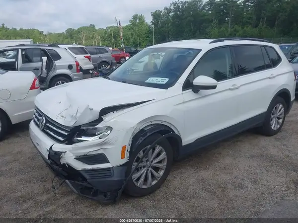3VV1B7AX2LM135213 2020 VOLKSWAGEN TIGUAN - Image 2