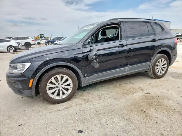 3VV1B7AX2LM140458 2020 VOLKSWAGEN TIGUAN - Image 1