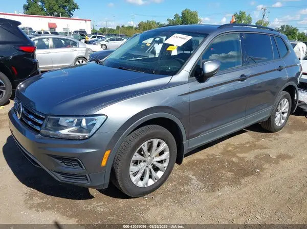 3VV1B7AX2LM152478 2020 VOLKSWAGEN TIGUAN - Image 2