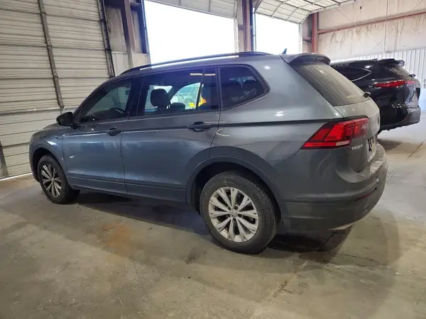 3VV1B7AX2LM156756 2020 VOLKSWAGEN TIGUAN - Image 2