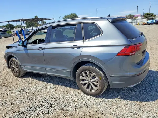 3VV1B7AX2LM165327 2020 VOLKSWAGEN TIGUAN - Image 2