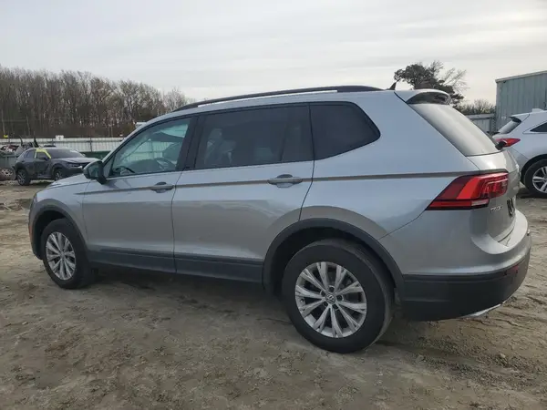 3VV1B7AX2LM180149 2020 VOLKSWAGEN TIGUAN - Image 2