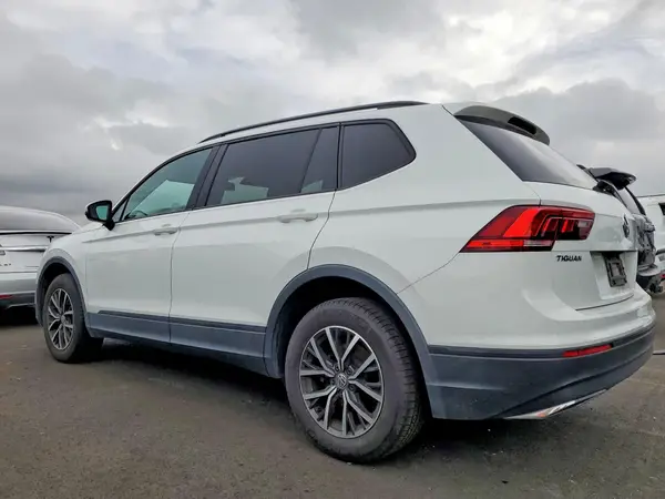 3VV1B7AX2MM015963 2021 VOLKSWAGEN TIGUAN - Image 2