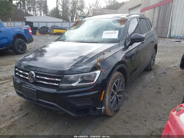 3VV1B7AX2MM025294 2021 VOLKSWAGEN TIGUAN - Image 2