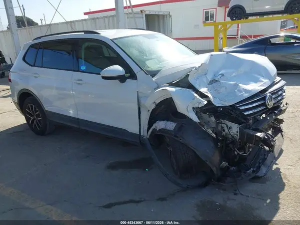 3VV1B7AX2MM039793 2021 VOLKSWAGEN TIGUAN - Image 1