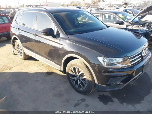 3VV1B7AX2MM051166 2021 VOLKSWAGEN TIGUAN - Image 1