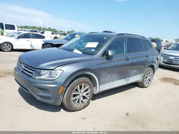 3VV1B7AX2MM119742 2021 VOLKSWAGEN TIGUAN - Image 2