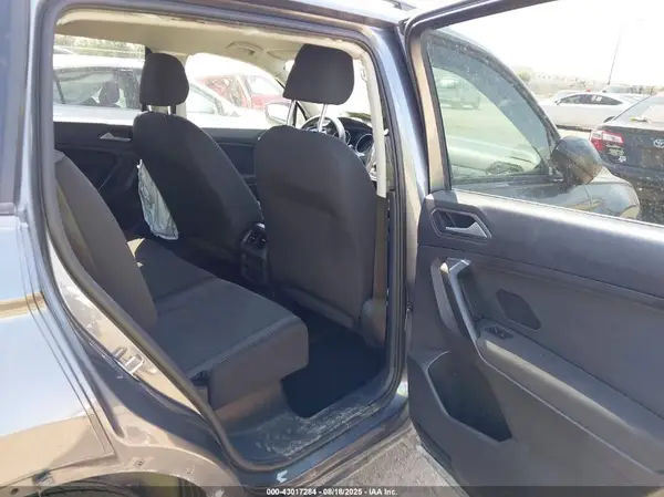 3VV1B7AX2MM119742 2021 VOLKSWAGEN TIGUAN - Image 8